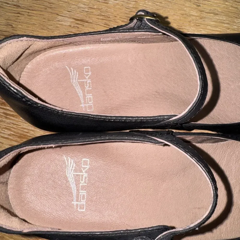 Dansko step out